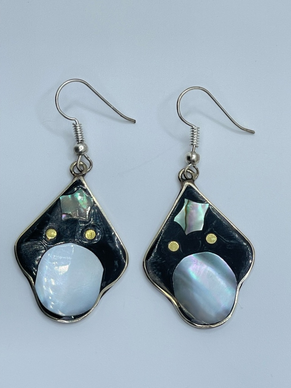 Vintage Taxco Abalone Mother of Pearl Black Enamel Dangle Earrings Southwestern